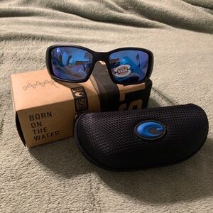 BRAND NEW Costa Del Mar Blackfin Sunglasses